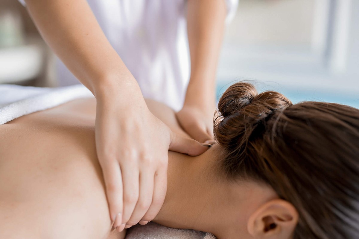 Massage trị liệu ecopark bao gồm những gì?