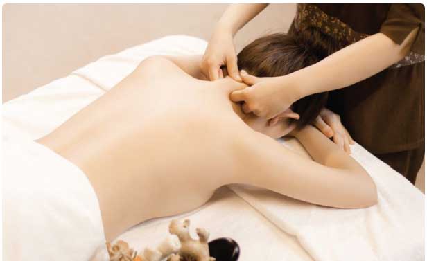 Massage giảm stress ngay tại Vua Trị Liệu